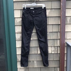 AG “The Stilt” low rise skinny leg black jean